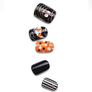 Kiss imPRESS Press-On Manicure Limited Edition glow in the dark Bone Appetit